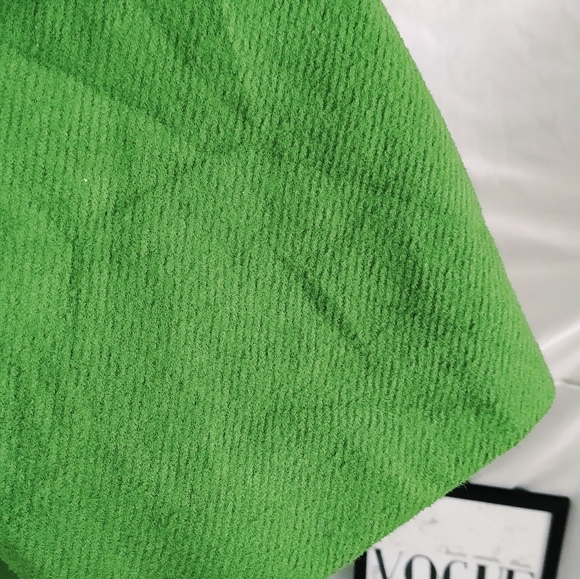 Short  green coat - Picture 5 of 6